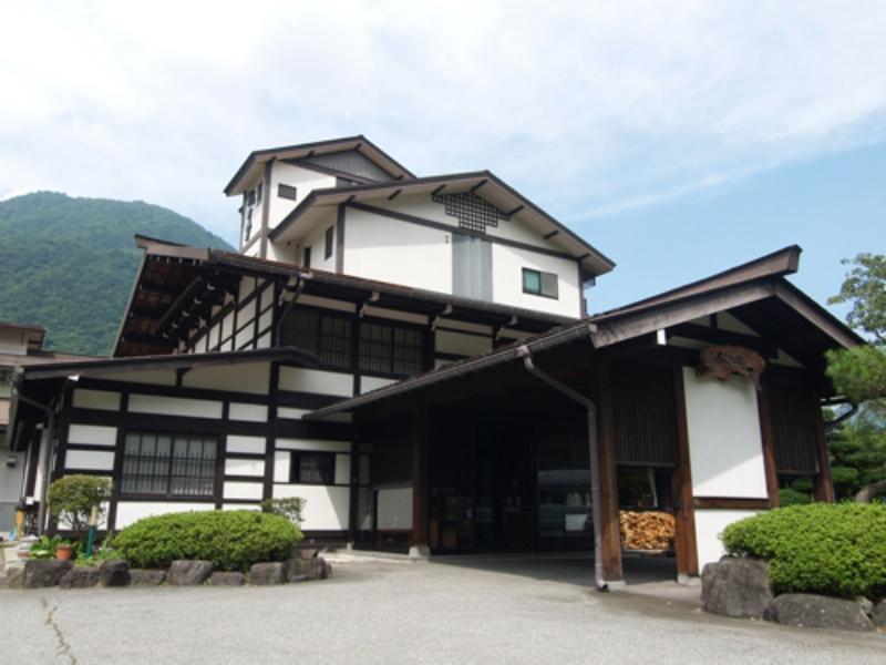 Отель Okuhida Onsen Matsunoi Такаяма Экстерьер фото